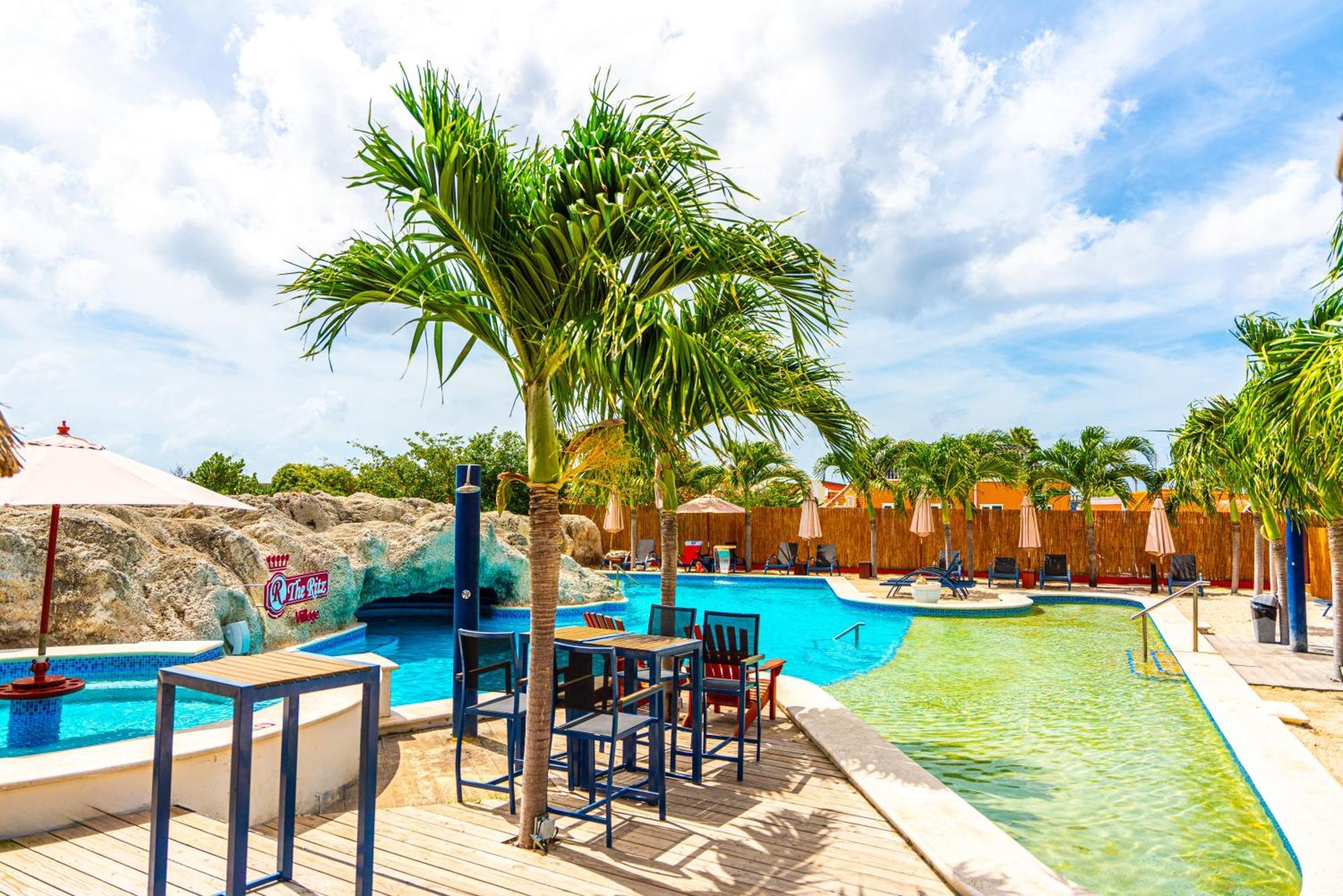 The Ritz Village (Adults Only) Willemstad Exterior foto