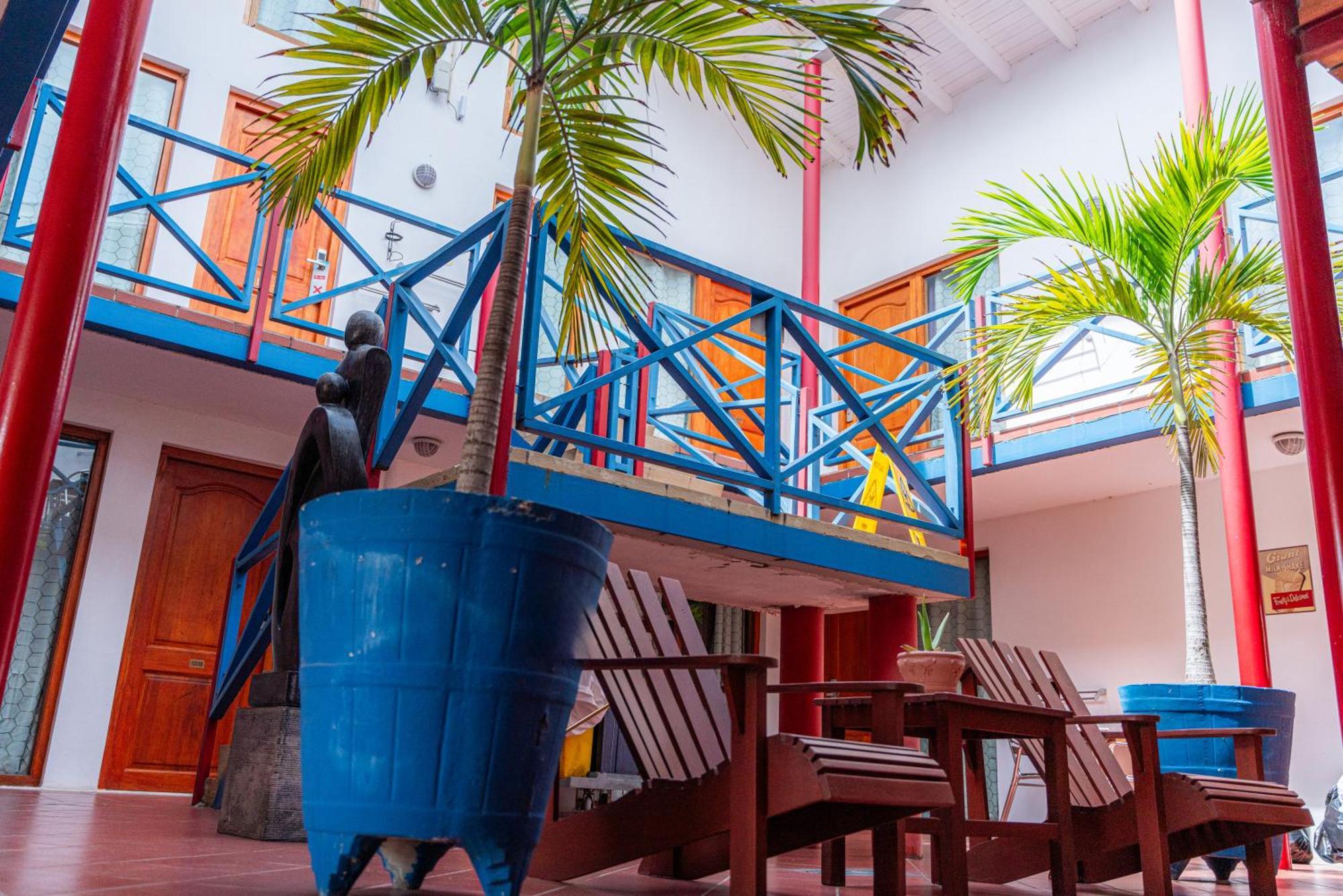 The Ritz Village (Adults Only) Willemstad Exterior foto