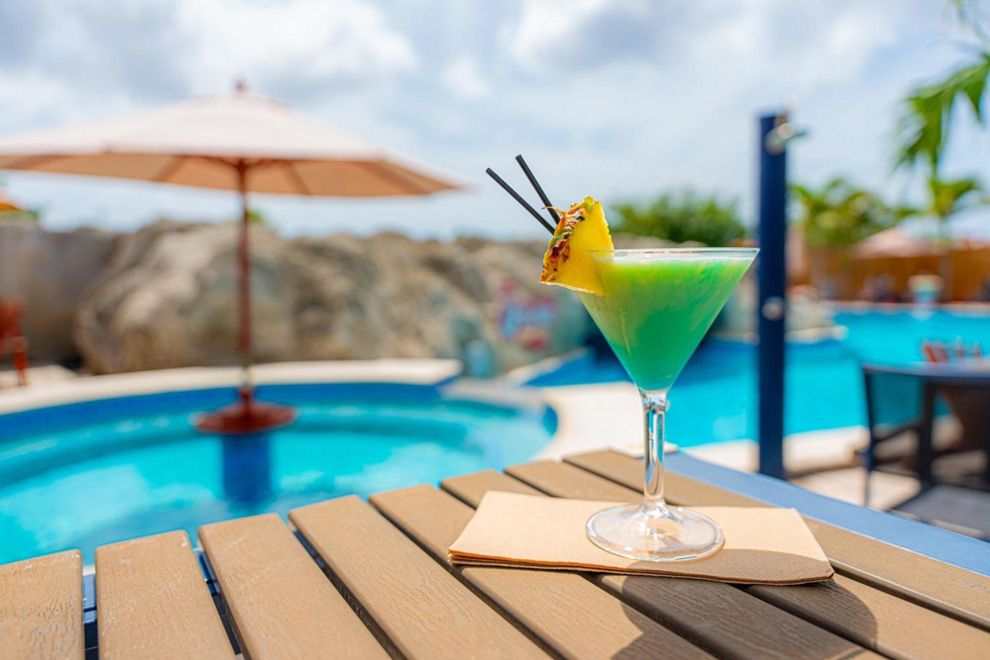 The Ritz Village (Adults Only) Willemstad Exterior foto